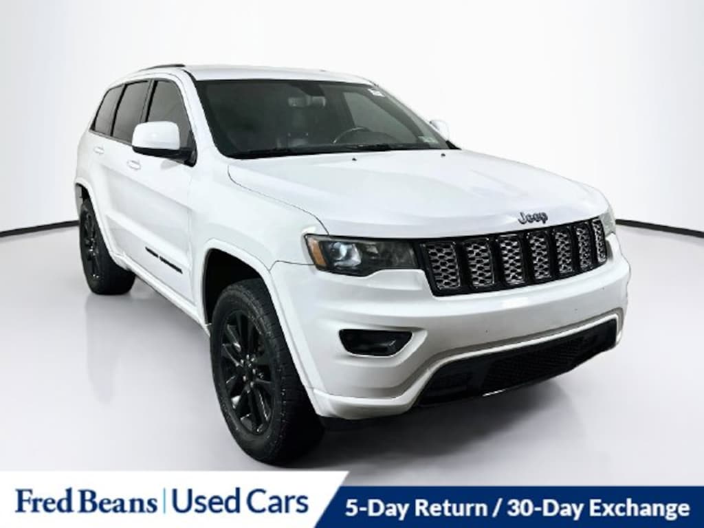 Used 2018 Jeep Grand Cherokee Altitude SUV