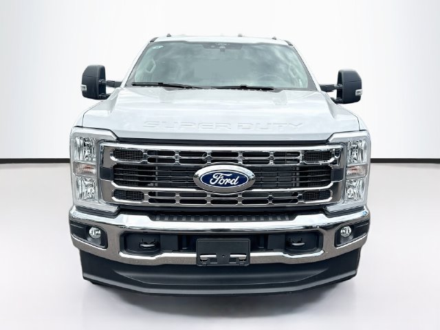 New 2027 Ford F-350 Chassis XL Truck Crew Cab