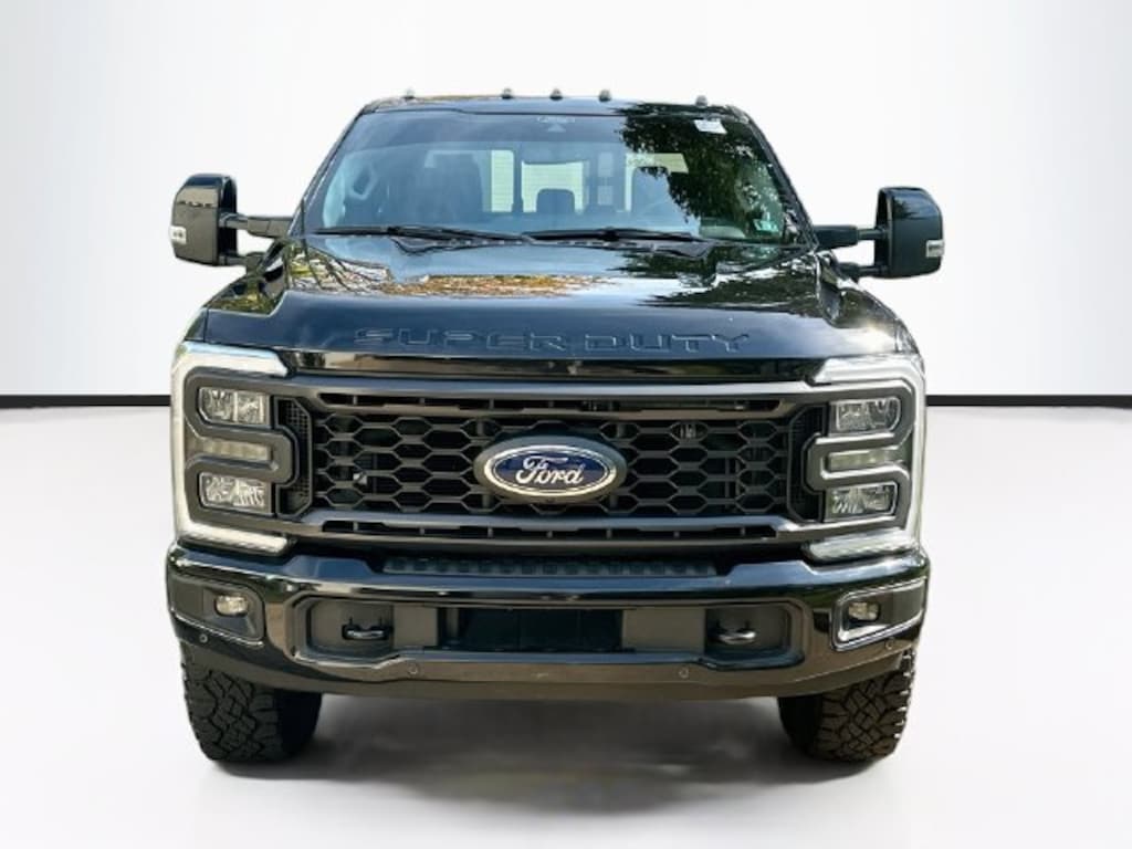 Certified 2024 Ford F-250SD Lariat Truck Crew Cab