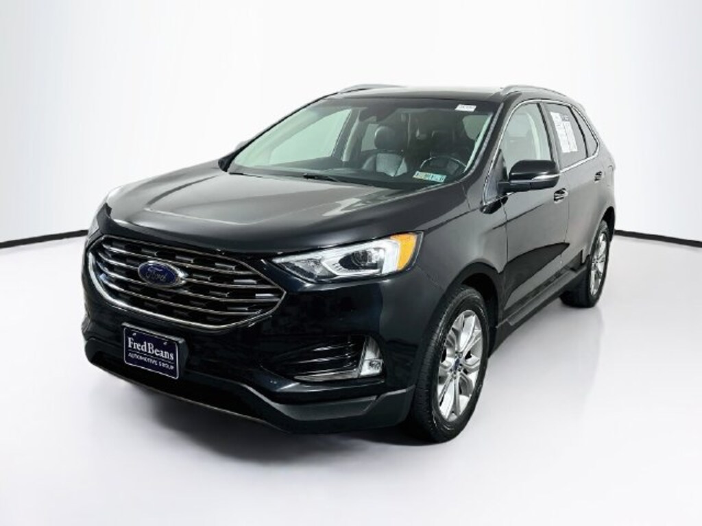 Used 2019 Ford Edge Titanium SUV
