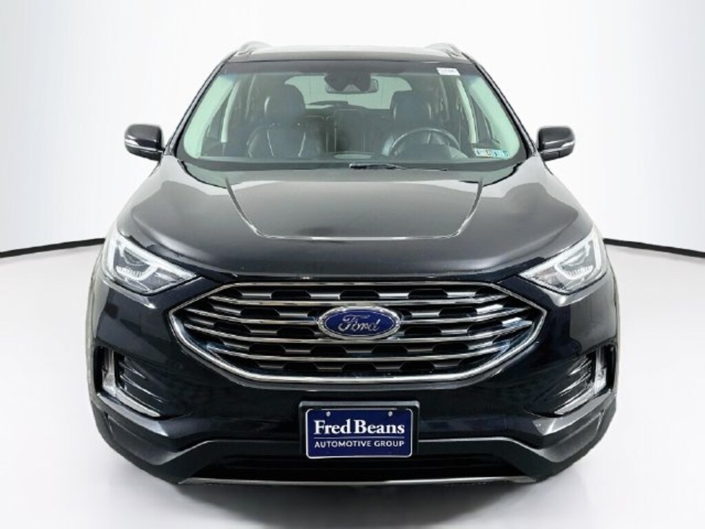 Used 2019 Ford Edge Titanium SUV