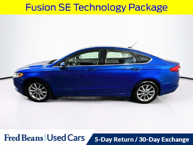 Used 2017 Ford Fusion SE Sedan