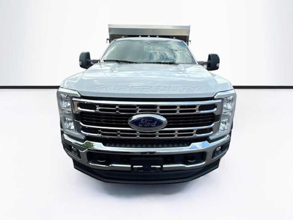 New 2026 Ford F-450 Chassis XL Truck Crew Cab