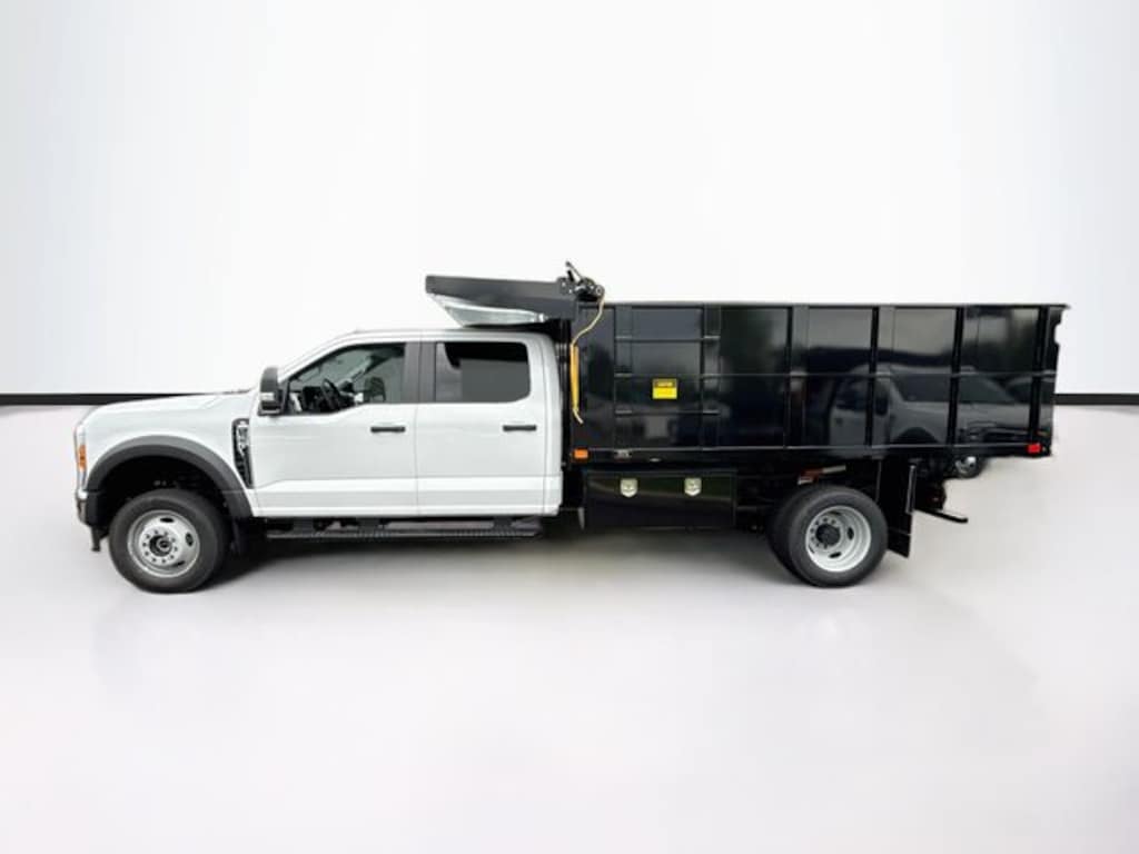 New 2026 Ford F-450 Chassis XL Truck Crew Cab