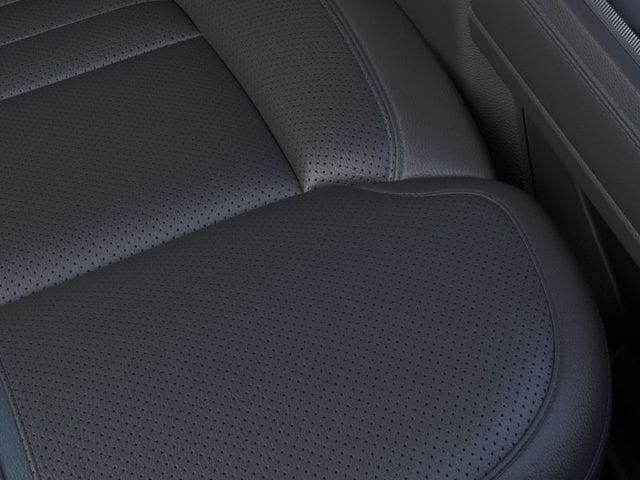 2026 Ford F-350 Super Duty Platinum - Photo 18