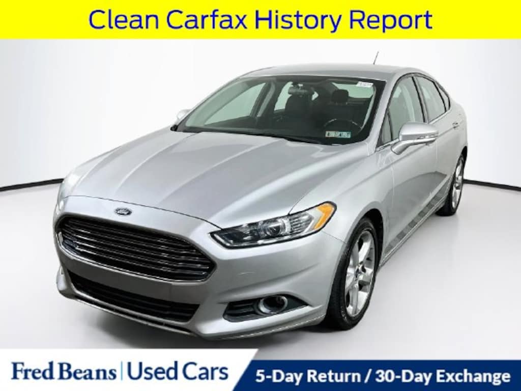 Used 2016 Ford Fusion SE Sedan