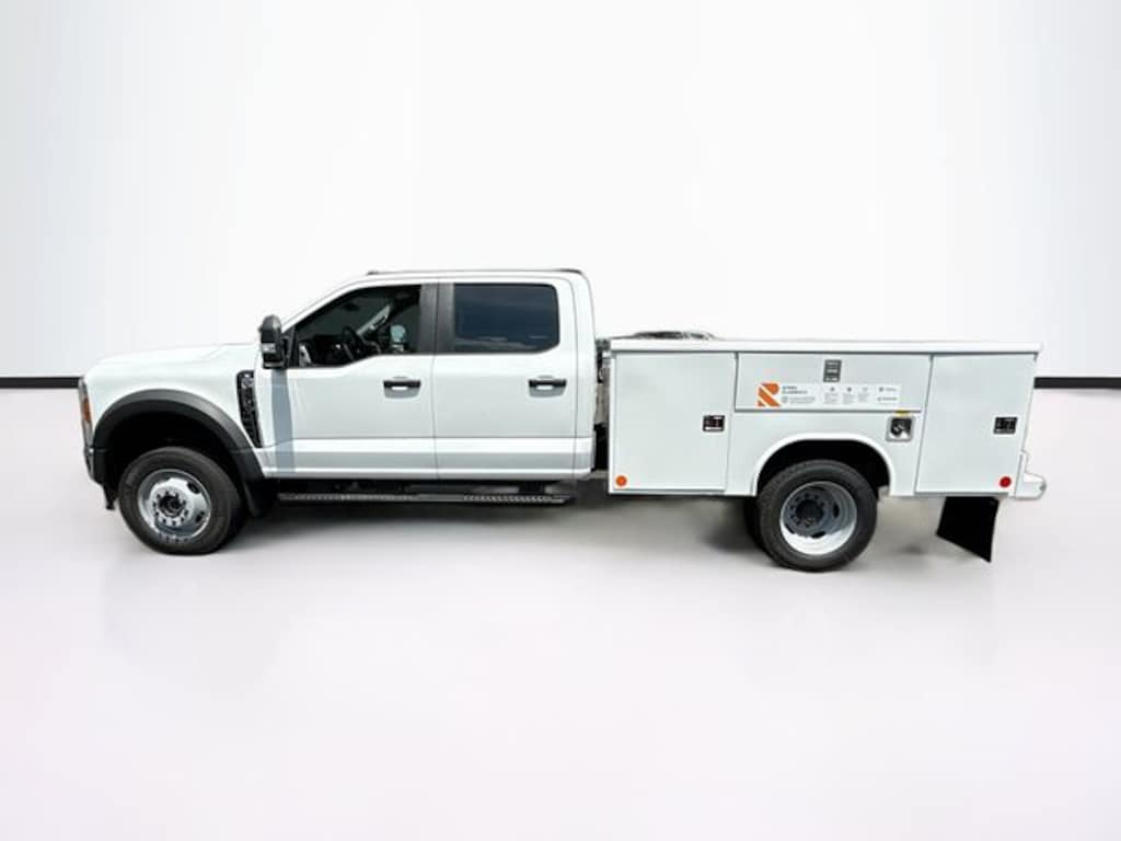 New 2026 Ford F-450 Chassis XL Truck Crew Cab