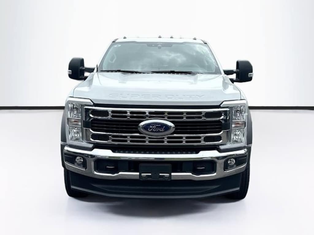 New 2026 Ford F-450 Chassis XL Truck Crew Cab