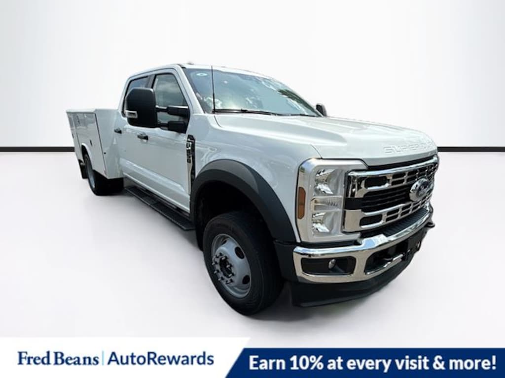 New 2026 Ford F-450 Chassis XL Truck Crew Cab
