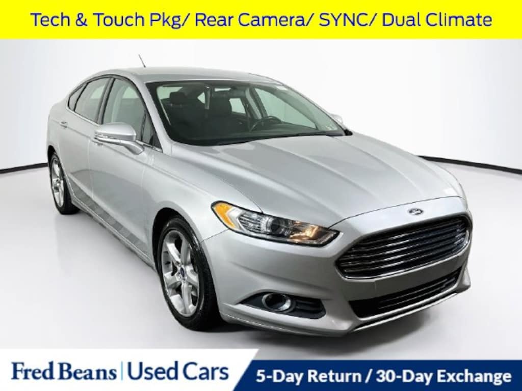 Used 2016 Ford Fusion SE Sedan