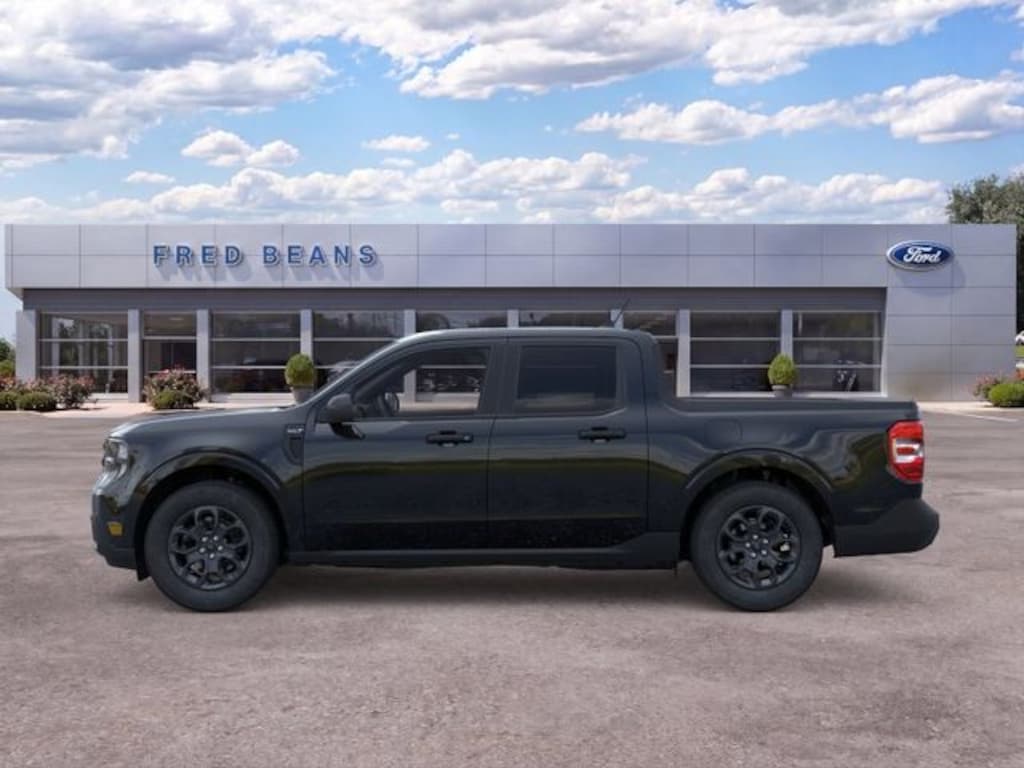 New 2026 Ford Maverick XLT Truck SuperCrew
