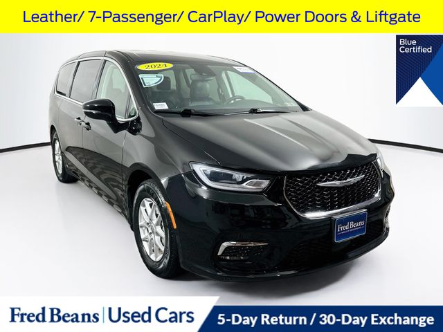 Used 2024 Chrysler Pacifica Touring L Van Passenger Van