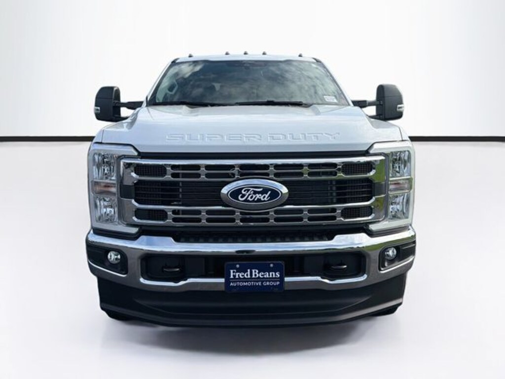 New 2027 Ford Super Duty TRUCK