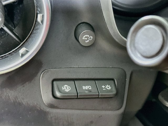 2016 Chevrolet Camaro 2LT - Photo 12