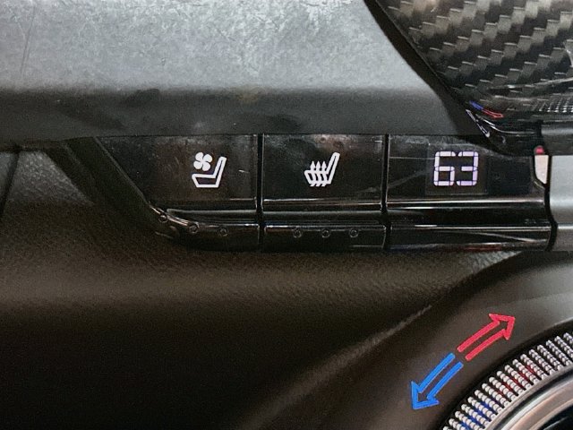 2016 Chevrolet Camaro 2LT - Photo 25