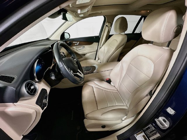 2022 Mercedes-Benz GLC GLC300 - Photo 25
