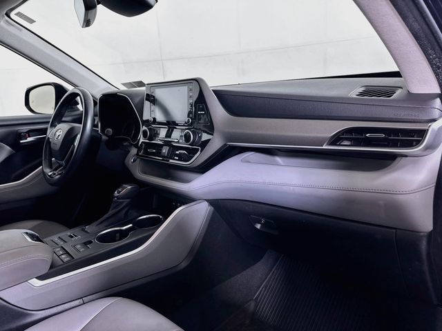 2021 Toyota Highlander XLE - Photo 33