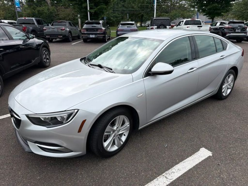 Used 2018 Buick Regal Preferred Hatchback