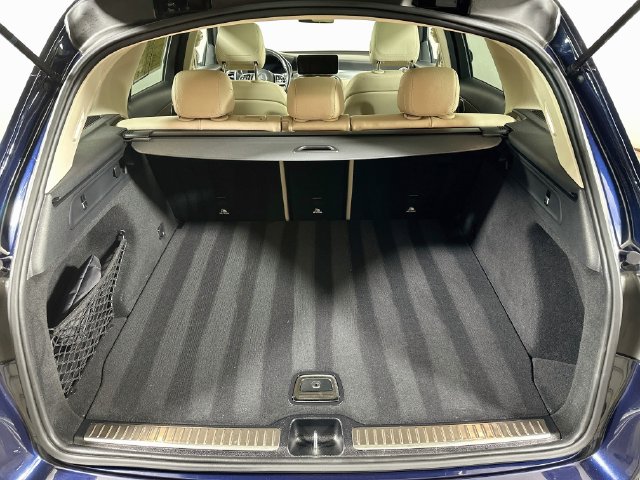 2022 Mercedes-Benz GLC GLC300 - Photo 31