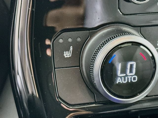 2021 Toyota Highlander XLE - Photo 23