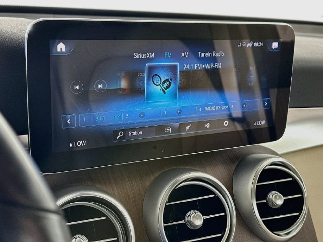2022 Mercedes-Benz GLC GLC300 - Photo 18