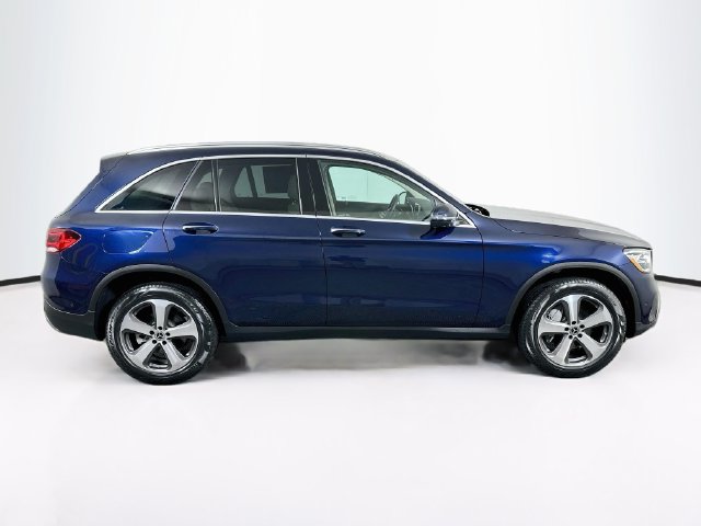 2022 Mercedes-Benz GLC GLC300 - Photo 10