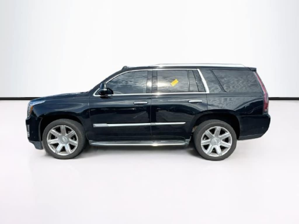 Used 2017 Cadillac Escalade Luxury SUV