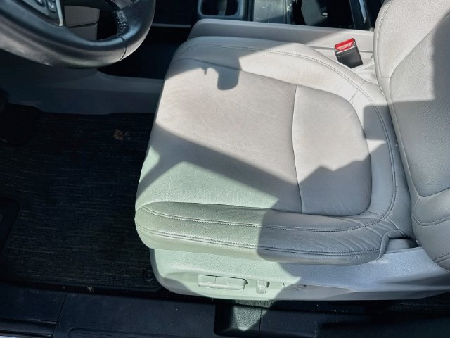 2024 Honda Odyssey EX-L - Photo 16