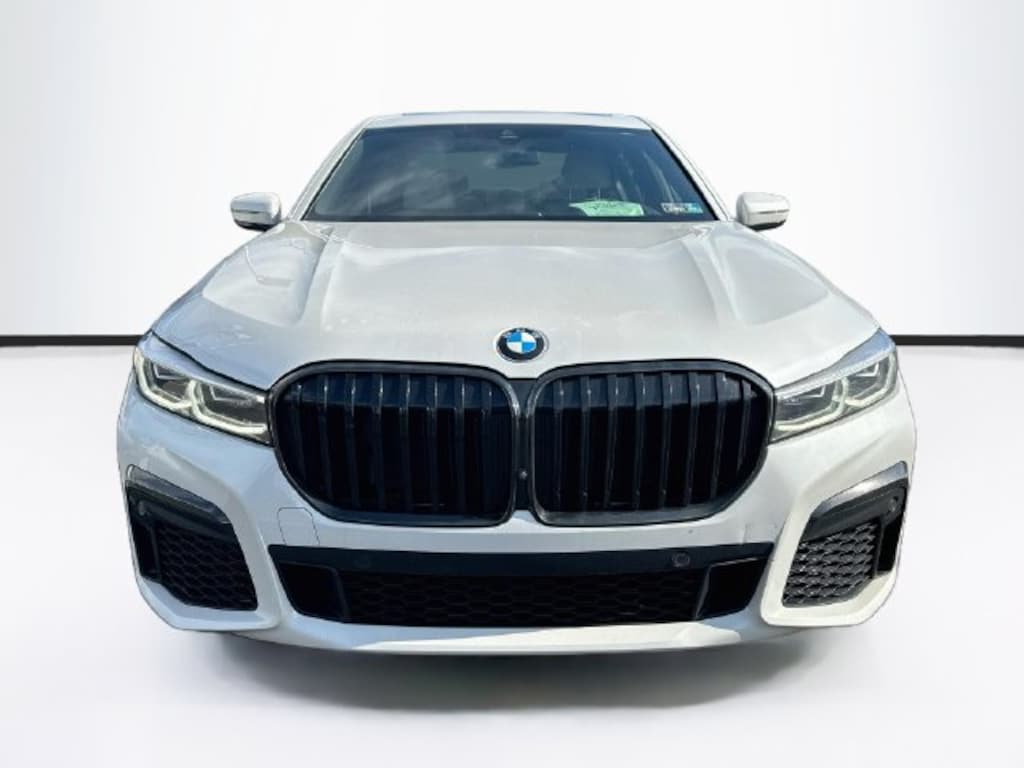 Used 2022 BMW 750i 750i xDrive Sedan