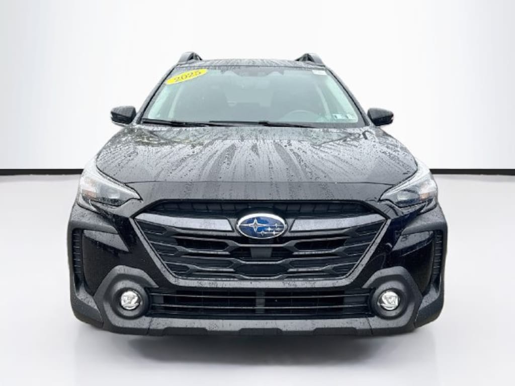 Used 2025 Subaru Outback Premium SUV