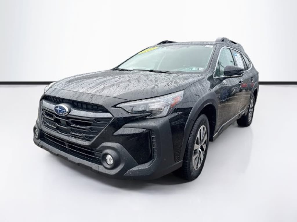 Used 2025 Subaru Outback Premium SUV