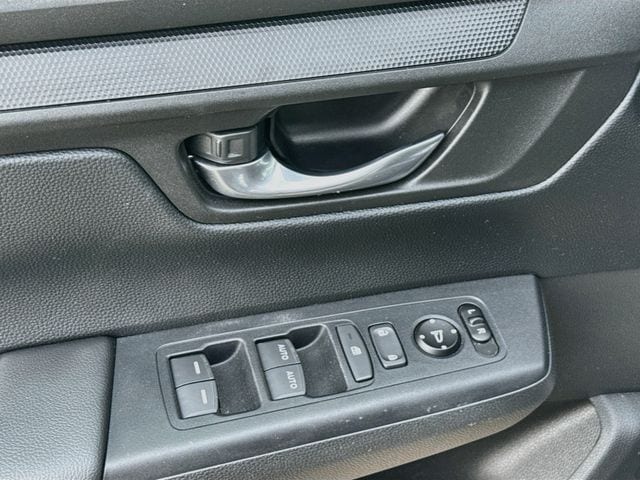 2025 Honda CR-V EX - Photo 22