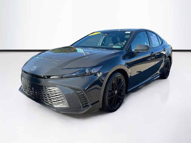 Used 2025 Toyota Camry SE Sedan