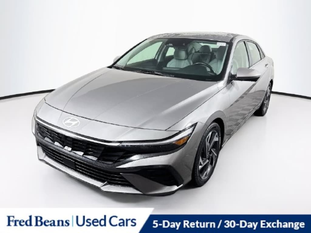 Used 2024 Hyundai Elantra Limited Sedan