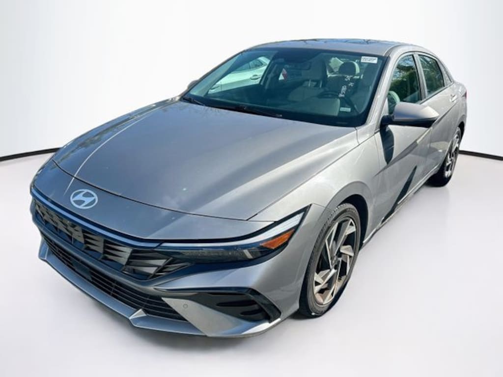 Certified 2024 Hyundai Elantra Limited Sedan