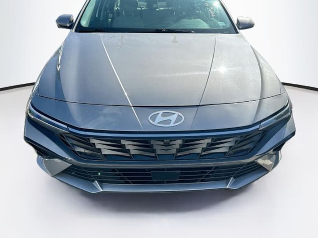 Certified 2024 Hyundai Elantra Limited Sedan