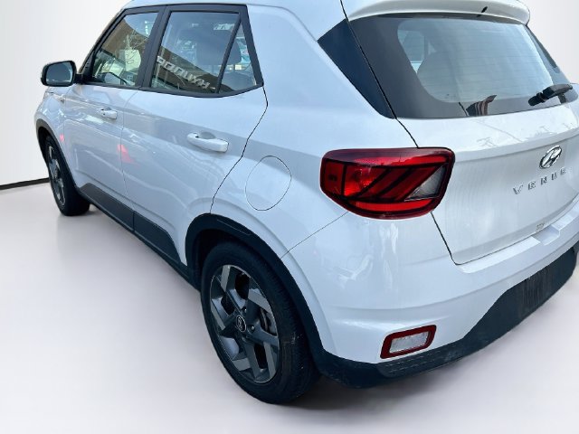 Certified 2025 Hyundai Venue SEL SUV
