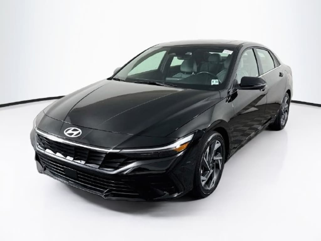 Certified 2025 Hyundai Elantra Hybrid Limited Sedan