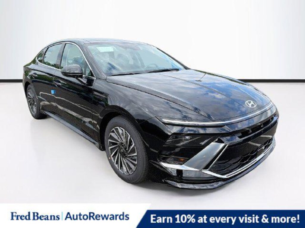 New 2026 Hyundai Sonata Hybrid SEL Sedan