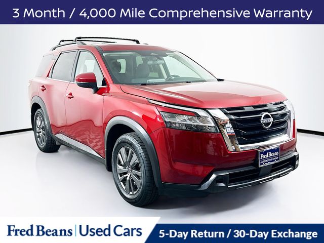 2022 Nissan Pathfinder SUV 