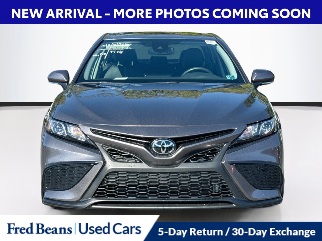Used 2024 Toyota Camry SE Sedan