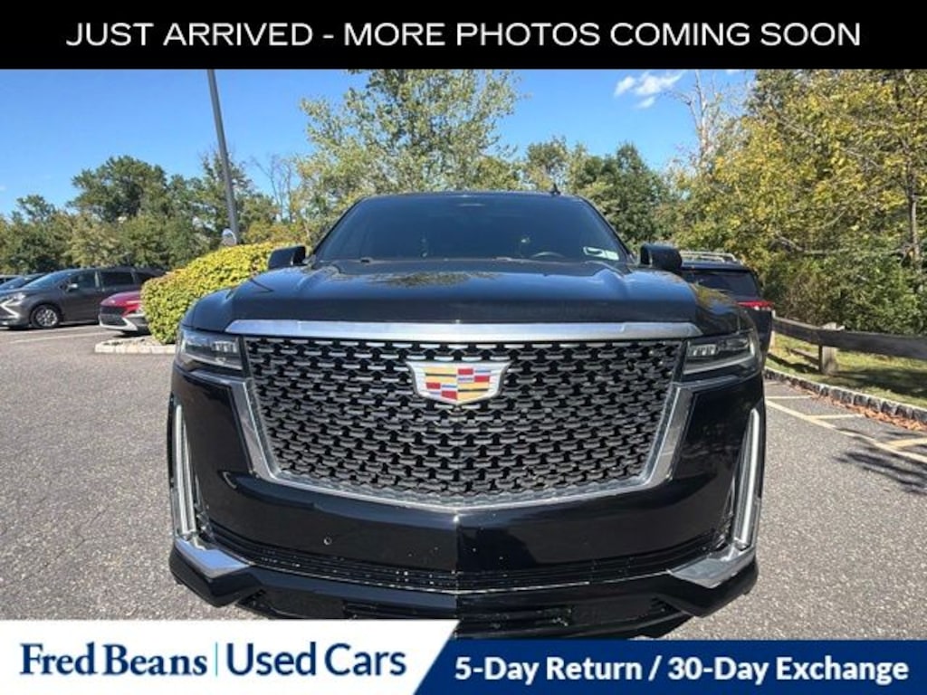 Used 2023 Cadillac Escalade ESV Premium SUV