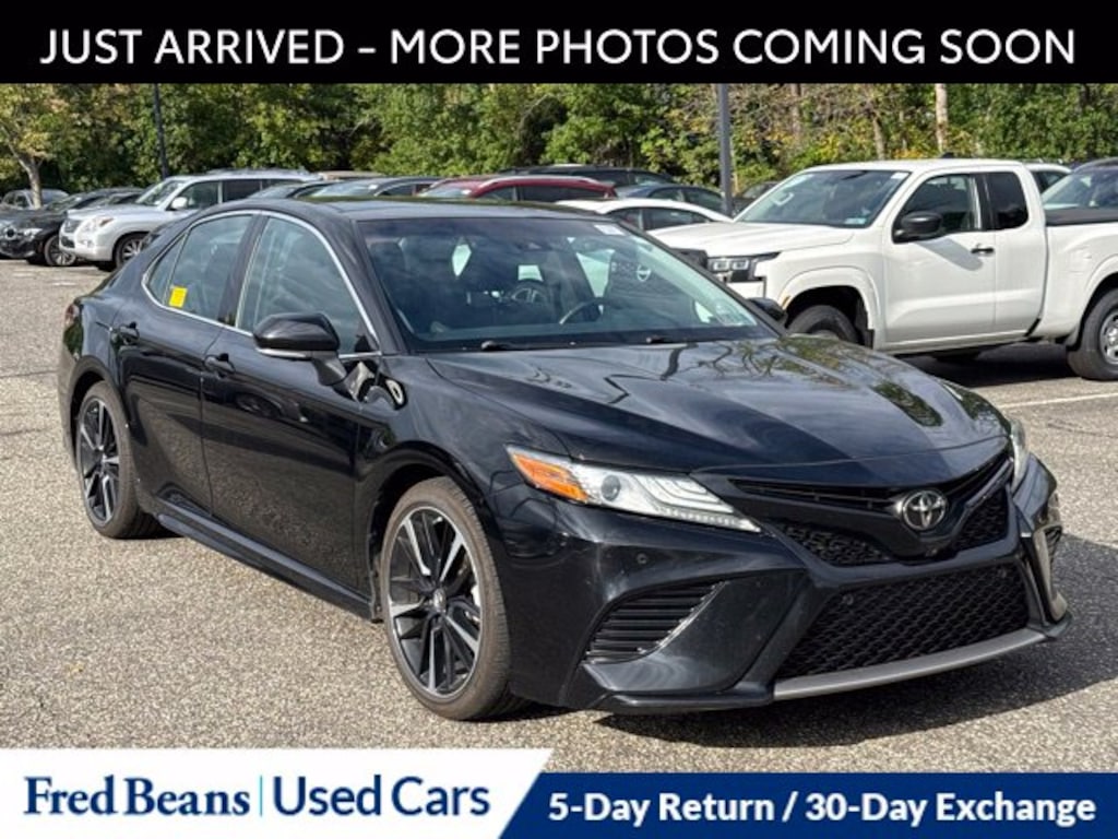 Used 2018 Toyota Camry XSE Sedan