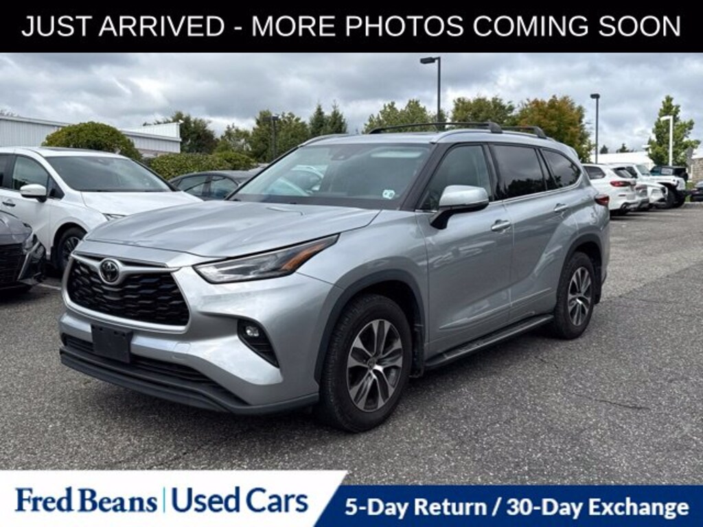 Used 2022 Toyota Highlander XLE SUV