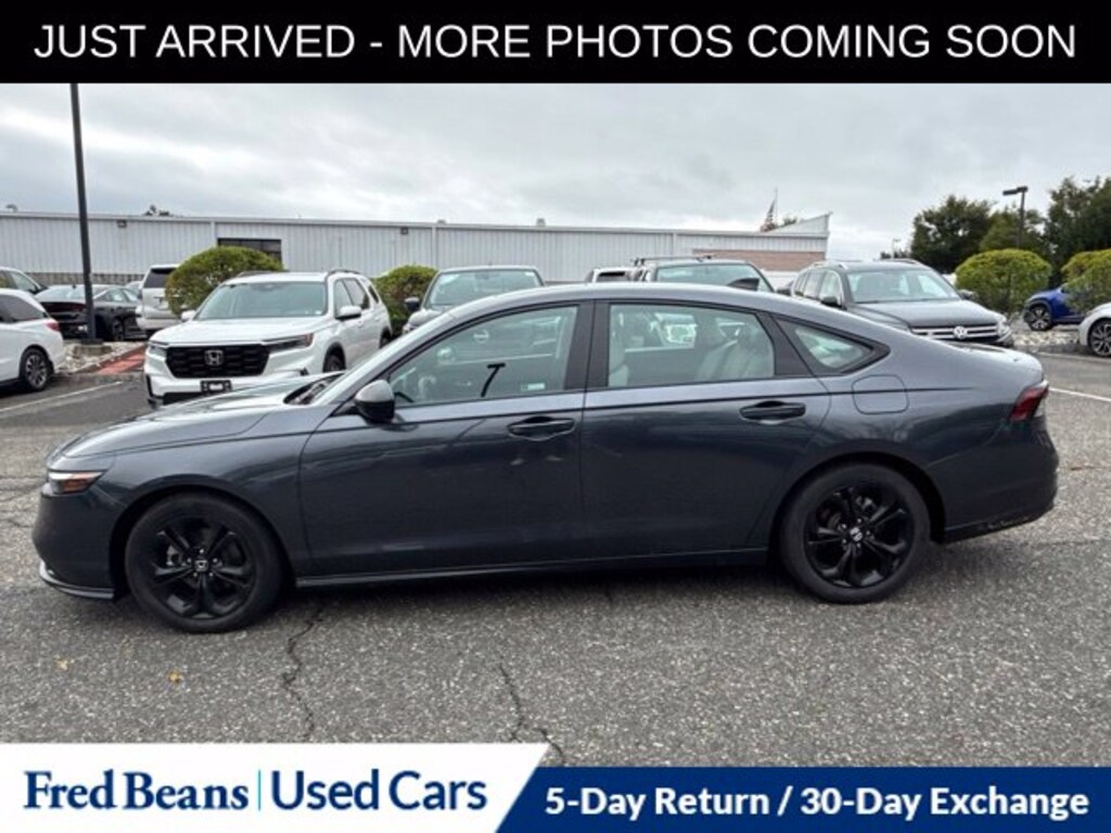 Used 2025 Honda Accord SE Sedan