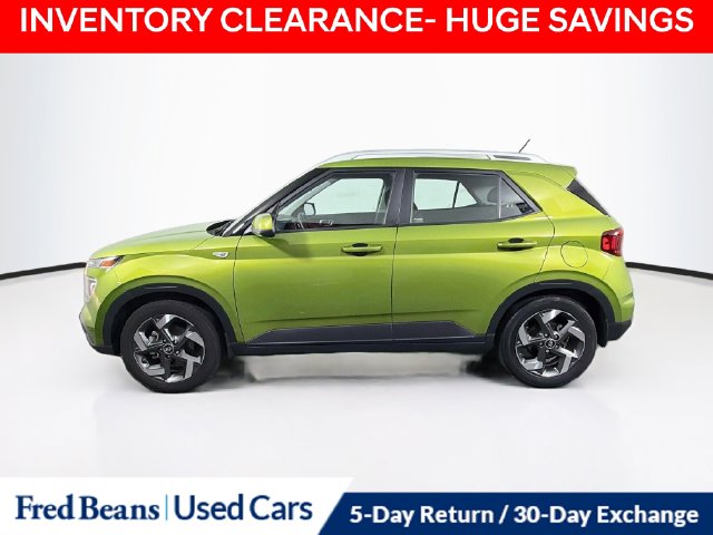 Used 2023 Hyundai Venue SEL SUV