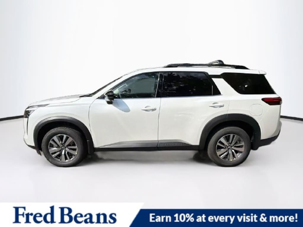 New 2026 Nissan Pathfinder SL SUV