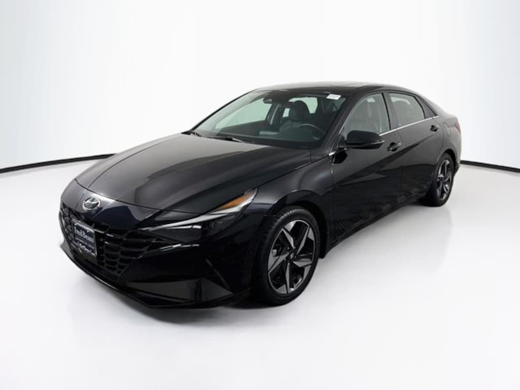 Used 2023 Hyundai Elantra Limited Sedan