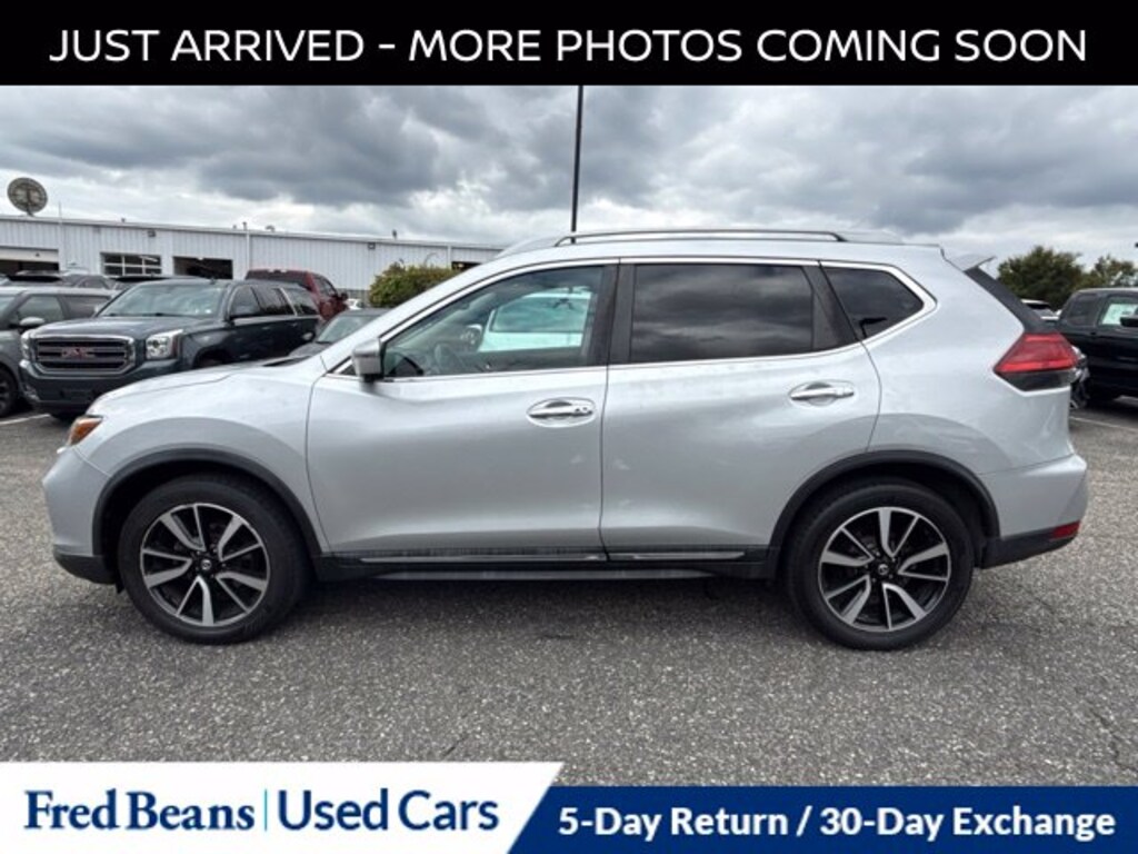 Used 2017 Nissan Rogue SL SUV