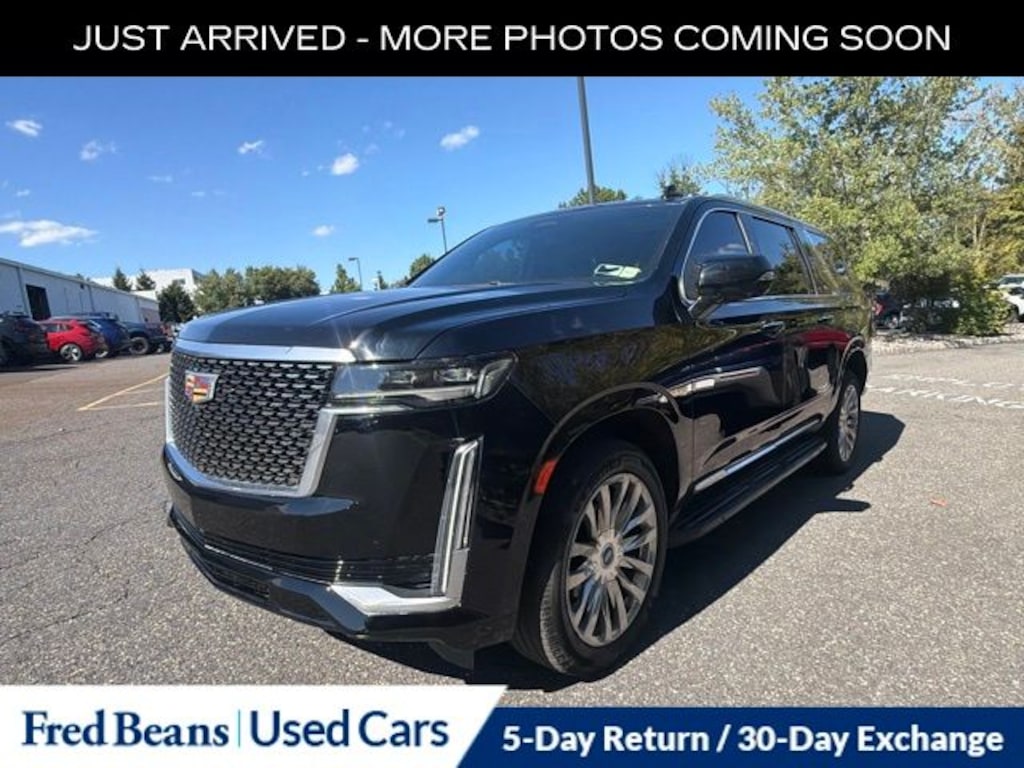 Used 2023 Cadillac Escalade ESV Premium SUV